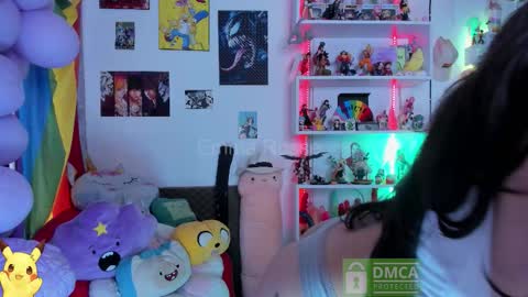Emma online show from 11.19.25