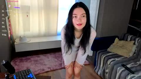 Petite girl Emmy online show from 06.06.26
