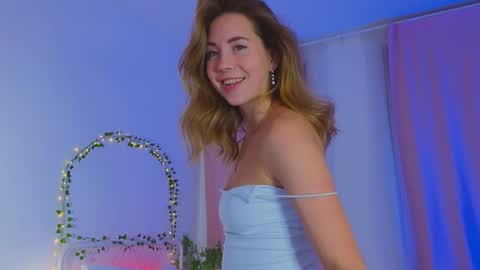 Snapshot of emmi_rosee chatting on 01.20.25 Miss Emmi online show from 01.20.25