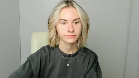 Emmi online show from 09.15.25