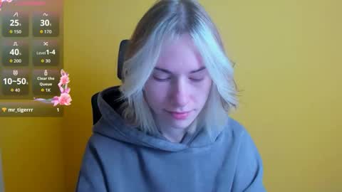 Emmi online show from 10.14.25