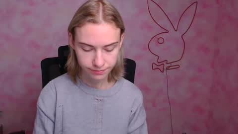 Emmi online show from 10.25.25