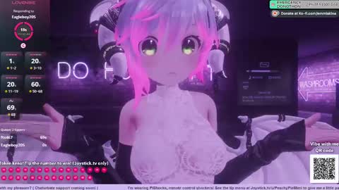 Snapshot of emmiakina chatting on 02.01.25 Emmi Akina online show from 02.01.25