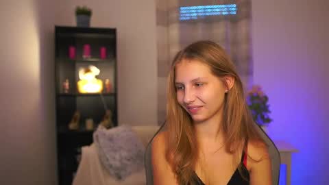 Emmie online show from 01.08.26