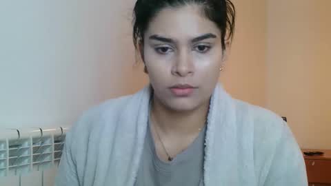 emmie online show from 11.28.25