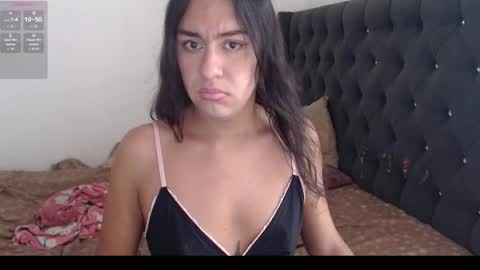 Emely online show from 10.26.25
