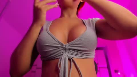    online show from 10.12.25