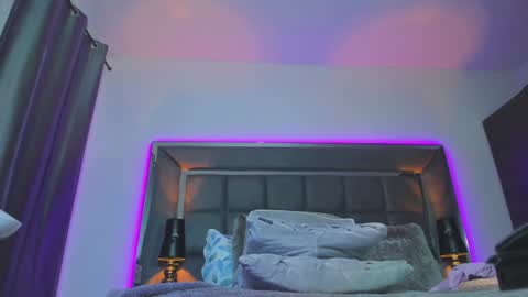 Snapshot of emmilysantibanez chatting on 01.26.25 Emmily Santibaez online show from 01.26.25