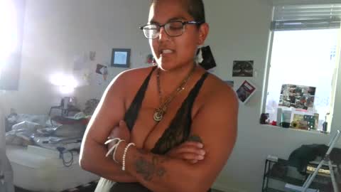 Snapshot of emmmers48 chatting on 02.18.25 Emms online show from 02.18.25