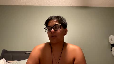 Snapshot of emmmers48 chatting on 11.21.25 Emms online show from 11.21.25