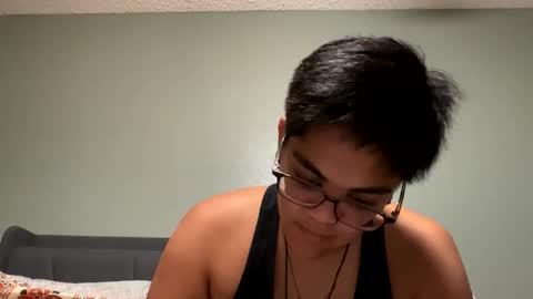 Snapshot of emmmers48 chatting on 11.26.25 Emms online show from 11.26.25