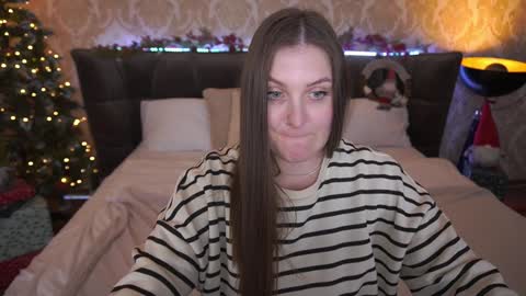 Snapshot of emmycharm chatting on 12.23.24 E M M Y online show from 12.23.24
