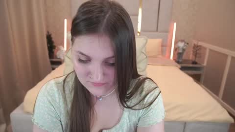 Snapshot of emmycharm chatting on 01.12.25 E M M Y online show from 01.12.25