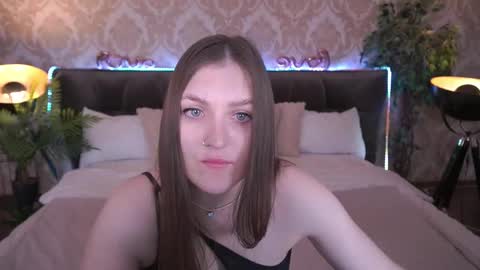Snapshot of emmycharm chatting on 02.25.25 E M M Y online show from 02.25.25