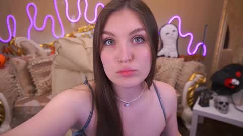 Snapshot of emmycharm chatting on 11.03.25 E M M Y online show from 11.03.25