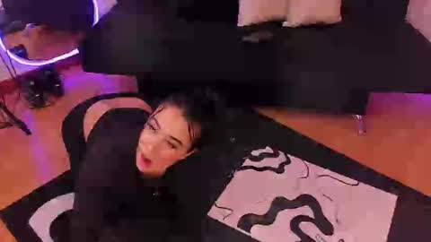 Snapshot of emmyevans1 chatting on 09.19.25 Emmy Evans  online show from 09.19.25