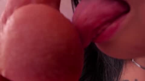 Snapshot of emmyevans1 chatting on 09.30.25 Emmy Evans  online show from 09.30.25