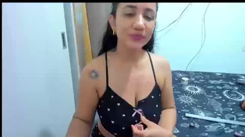 emperatriztapia online show from 10.19.25