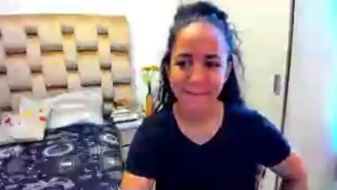 Snapshot of emperatriztapia chatting on 06.28.26 emperatriztapia online show from 06.28.26
