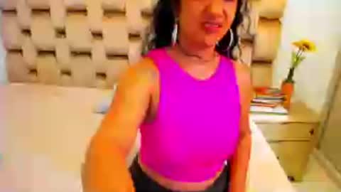 Snapshot of emperatriztapia chatting on 07.07.26 emperatriztapia online show from 07.07.26