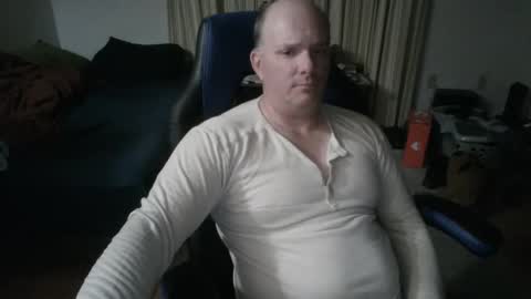 Snapshot of emsguy1 chatting on 01.13.26 Matt online show from 01.13.26