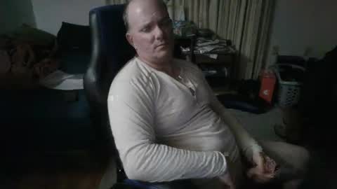 Snapshot of emsguy1 chatting on 01.16.26 Matt online show from 01.16.26