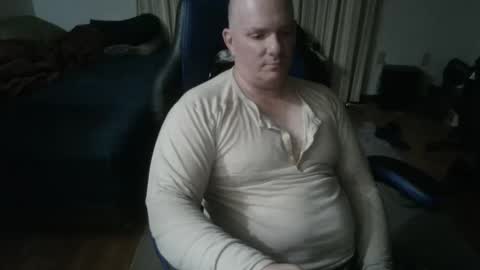 Snapshot of emsguy1 chatting on 04.18.26 Matt online show from 04.18.26