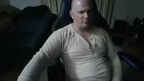 Snapshot of emsguy1 chatting on 04.20.26 Matt online show from 04.20.26