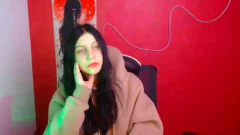 Emma online show from 11.22.25