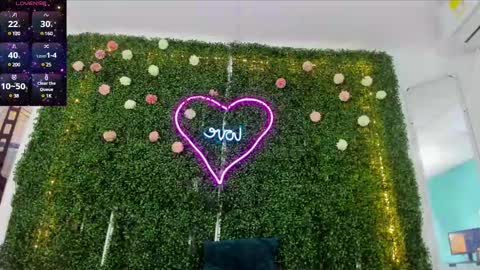 Snapshot of emy_0 chatting on 12.28.24 Emy online show from 12.28.24