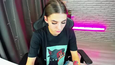 emy__angel online show from 02.01.25