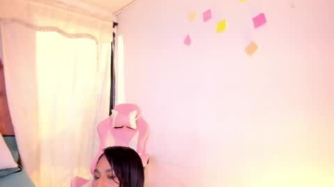 Snapshot of emy_bw chatting on 11.10.25 Emy New profile my other account was suspended follow me online show from 11.10.25