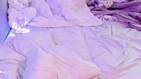 Snapshot of emy_kamy chatting on 03.02.25 Emy online show from 03.02.25