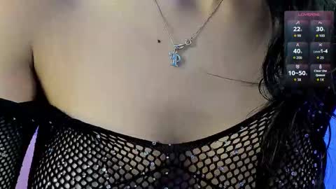 Snapshot of emycarver09 chatting on 02.10.26 emycarver09 online show from 02.10.26