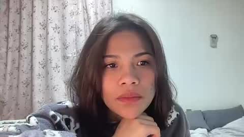 enchan931125 online show from 03.09.26