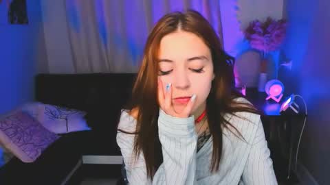 enchanted_bella online show from 11.12.25