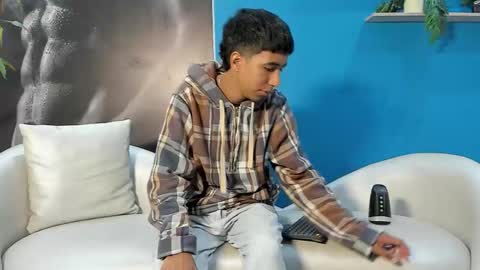 Ender online show from 01.12.26