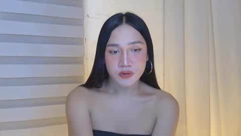 sahara love online show from 12.16.25