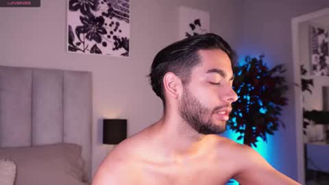 Snapshot of endy_rush chatting on 11.04.25 Endy online show from 11.04.25