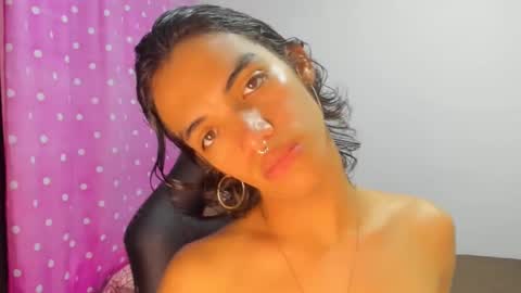 Snapshot of engel20042001 chatting on 12.14.24 engel20042001 online show from 12.14.24