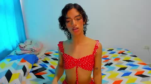 Snapshot of engel20042001 chatting on 12.23.24 engel20042001 online show from 12.23.24