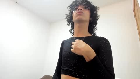 Snapshot of engel20042001 chatting on 02.02.25 engel20042001 online show from 02.02.25