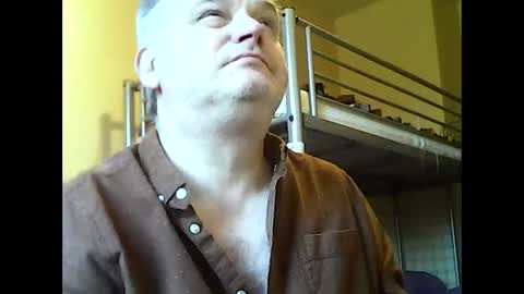 englishguysurrey online show from 12.19.25