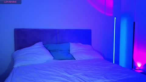 Snapshot of enjoyeverymoment_ chatting on 11.06.25 enjoyeverymoment_ online show from 11.06.25