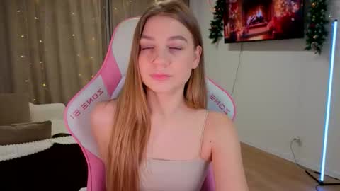 Snapshot of enjoyeverymoment_ chatting on 01.06.26 enjoyeverymoment_ online show from 01.06.26