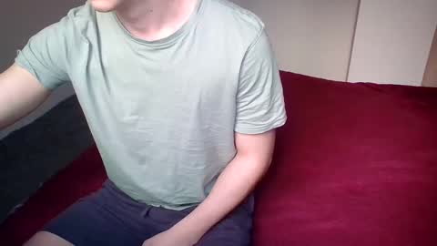 Snapshot of enoch98 chatting on 02.25.25 enoch98 online show from 02.25.25