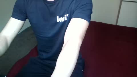 Snapshot of enoch98 chatting on 02.26.25 enoch98 online show from 02.26.25