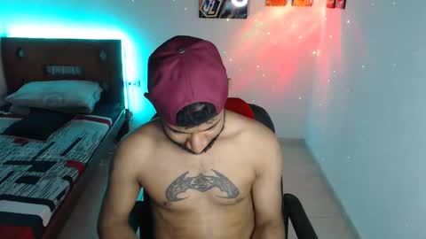 Snapshot of enriblack92 chatting on 12.27.24 enriblack92 online show from 12.27.24