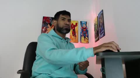 Snapshot of enriblack92 chatting on 12.30.24 enriblack92 online show from 12.30.24