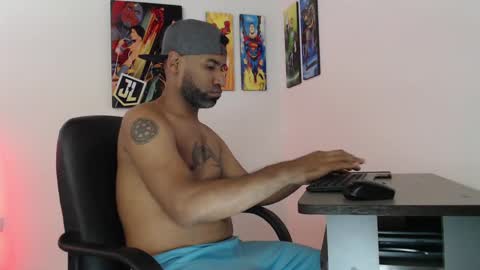 Snapshot of enriblack92 chatting on 01.03.25 enriblack92 online show from 01.03.25